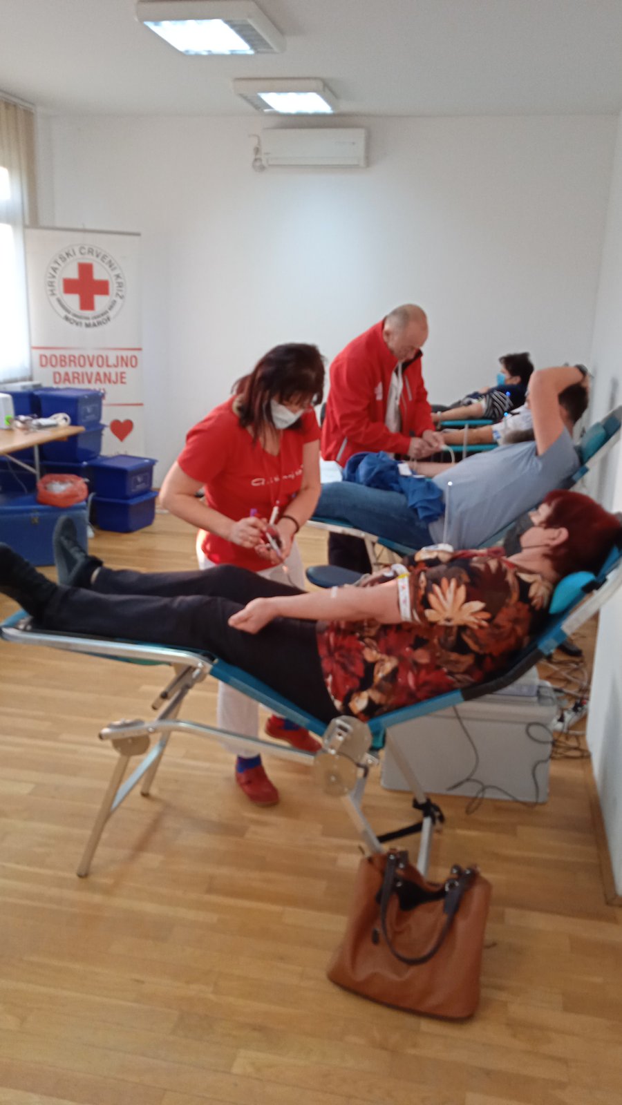 Održana 1. ovogodišnja akcija dobrovoljnog davanja krvi _ prikupljeno 55 doza krvi